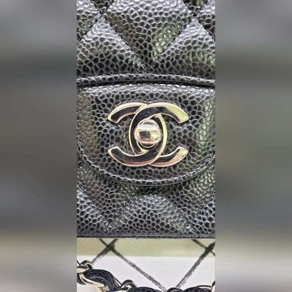 Chanel Medium Double Flap Classic Cavier - Picture 4 of 16